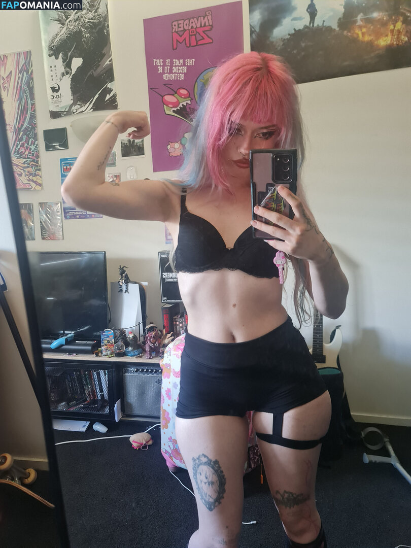 +:｡.ruby ʚ ♡ ɞ ⋆ ✧.｡ / allmyheartbear / myarykerx / usakumyawhore / usakyumawhore Nu OnlyFans  Photo fuitée #38