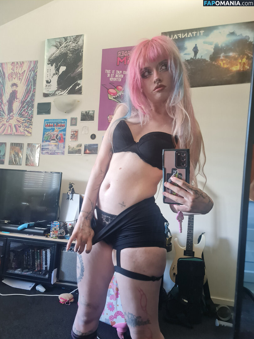 +:｡.ruby ʚ ♡ ɞ ⋆ ✧.｡ / allmyheartbear / myarykerx / usakumyawhore / usakyumawhore Nu OnlyFans  Photo fuitée #42