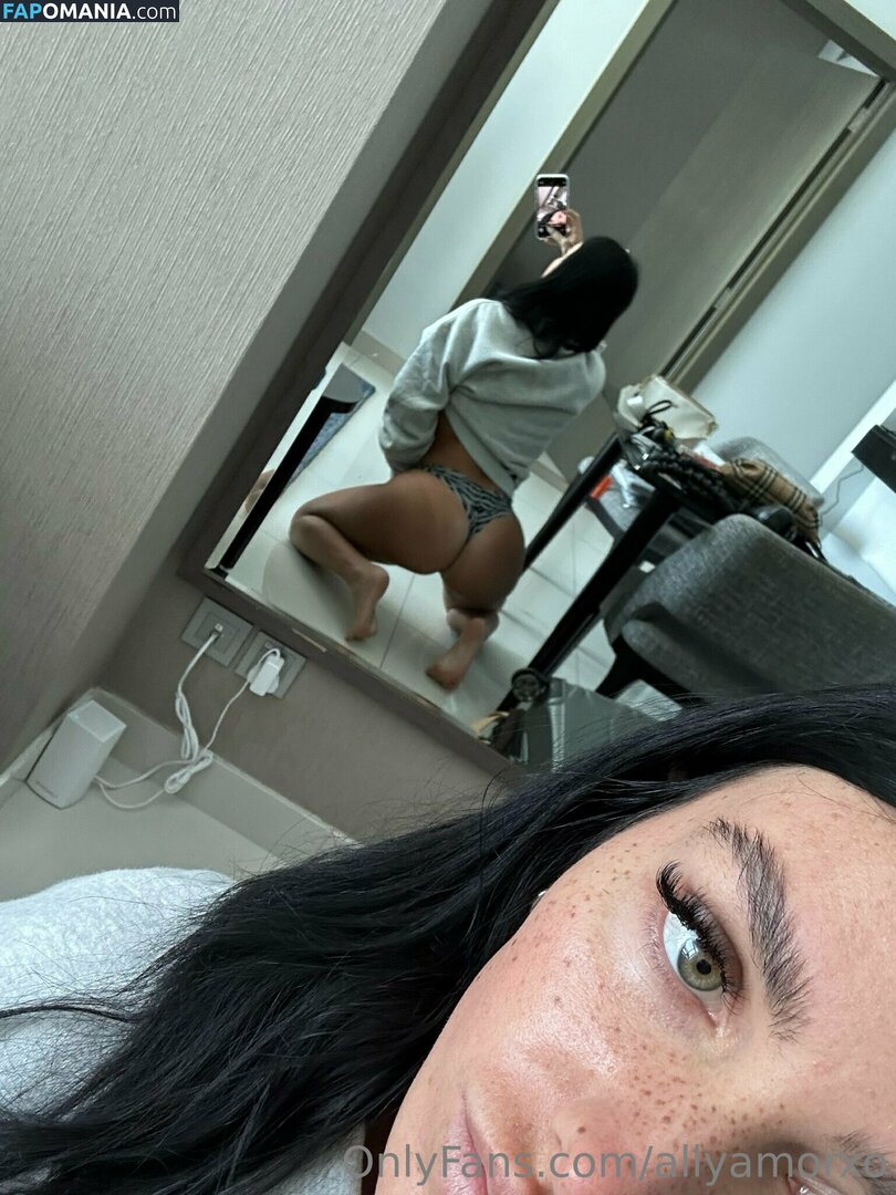 Ally Amor / Allyamorxo Nu OnlyFans  Photo fuitée #3