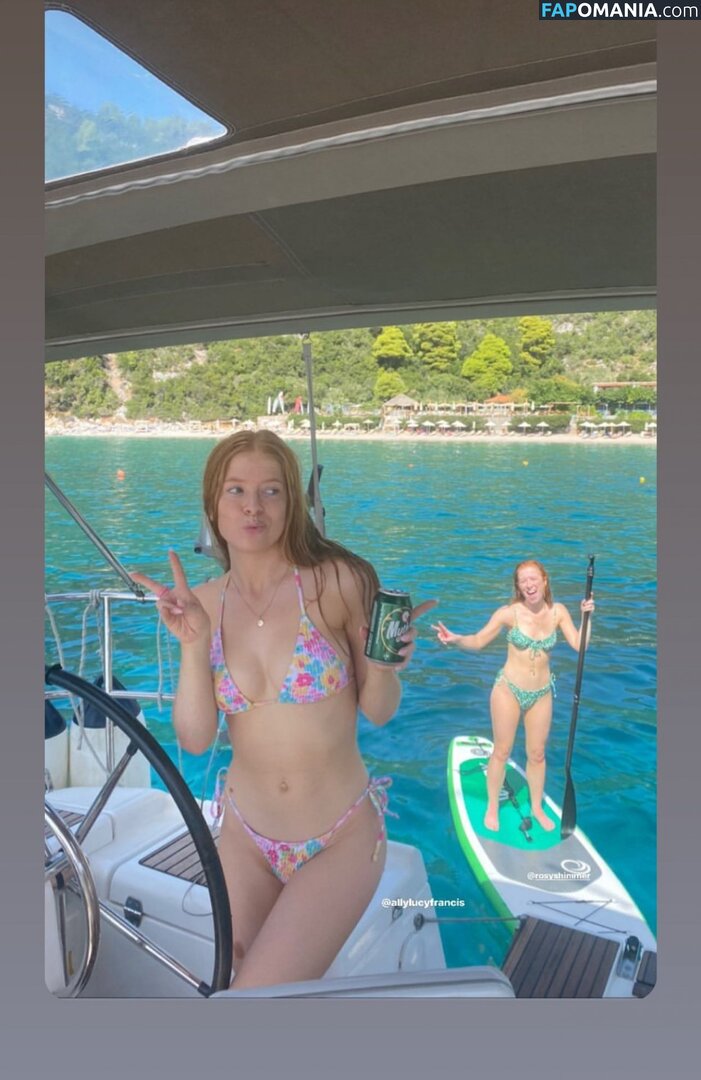 Ally Francis / Allylucyfrancis Nu OnlyFans  Photo fuitée #14