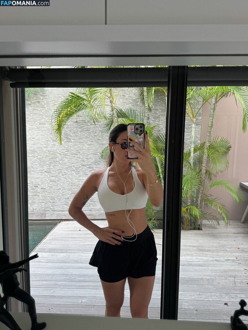 Alohalaia / alohalaia_ / thealohatrainer Nu OnlyFans  Photo fuitée #3