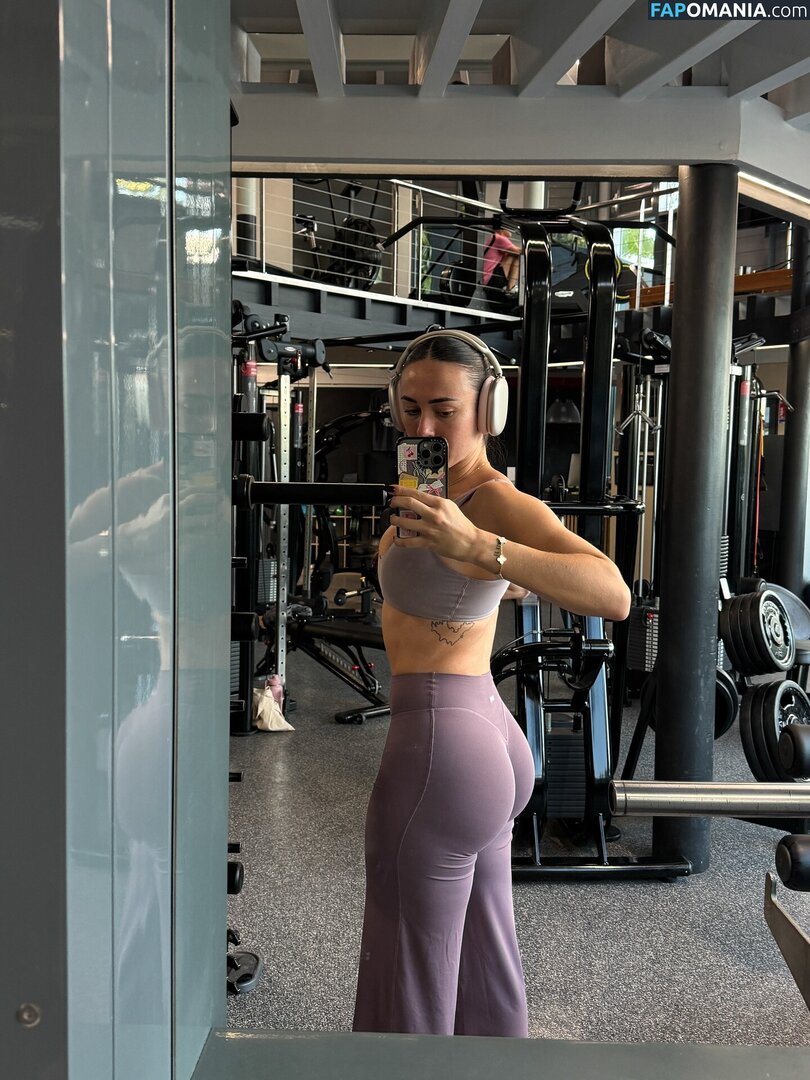 Alohalaia / alohalaia_ / thealohatrainer Nu OnlyFans  Photo fuitée #19