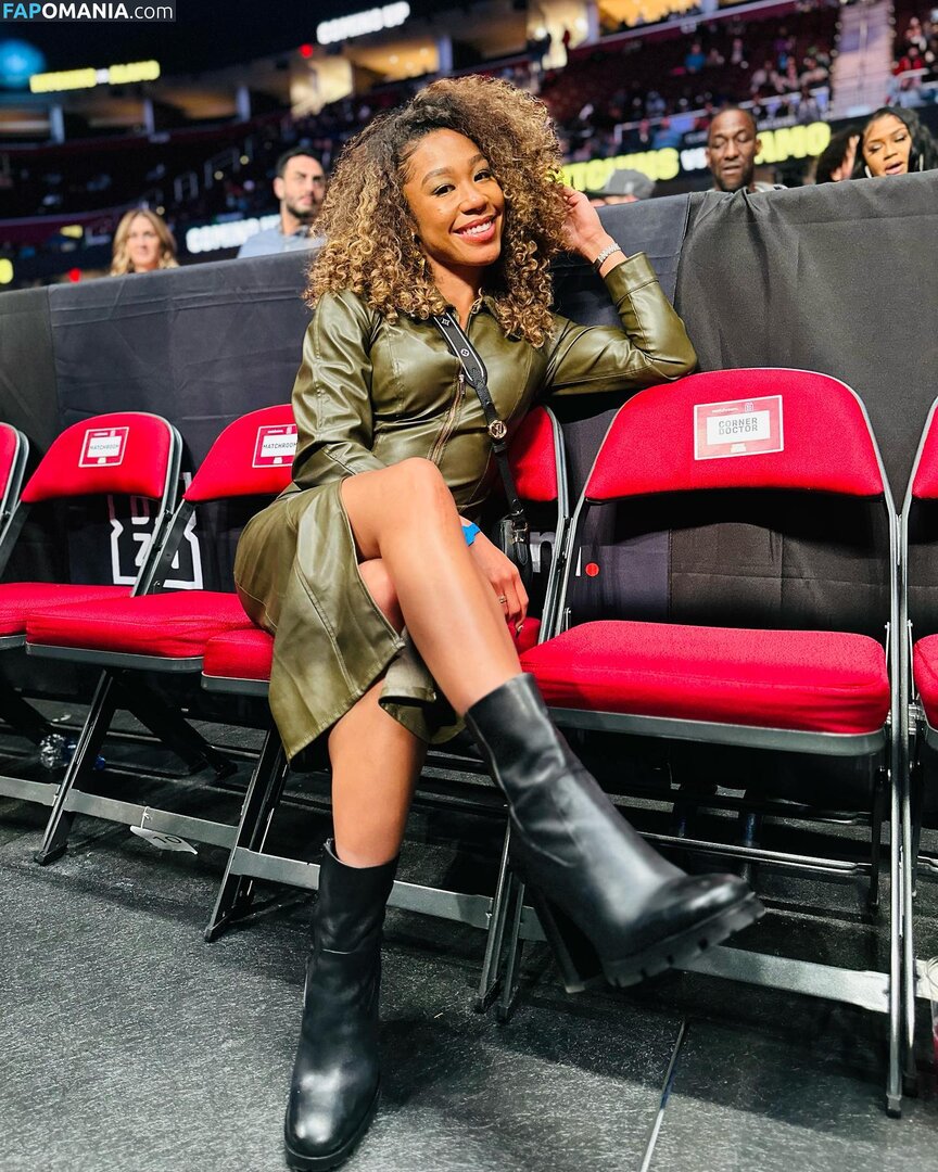 Alycia Baumgardner / alyciabaumgardner Nu OnlyFans  Photo fuitée #10