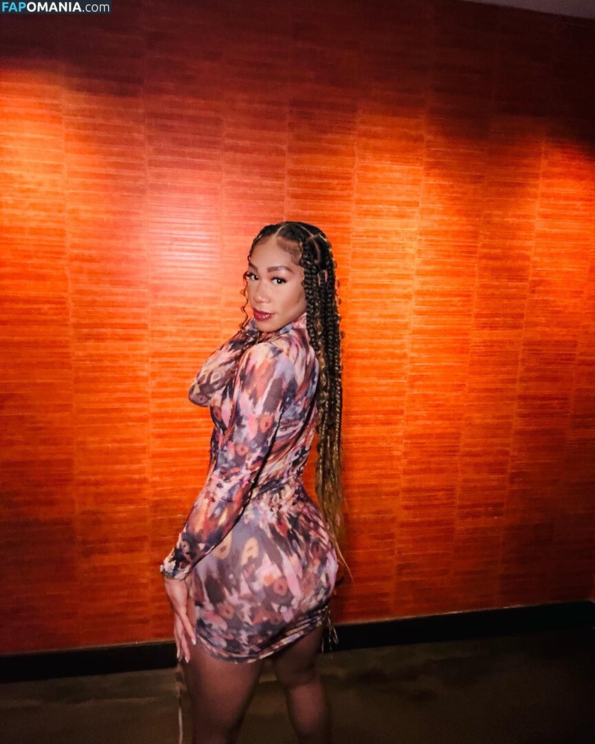 Alycia Baumgardner / alyciabaumgardner Nu OnlyFans  Photo fuitée #20