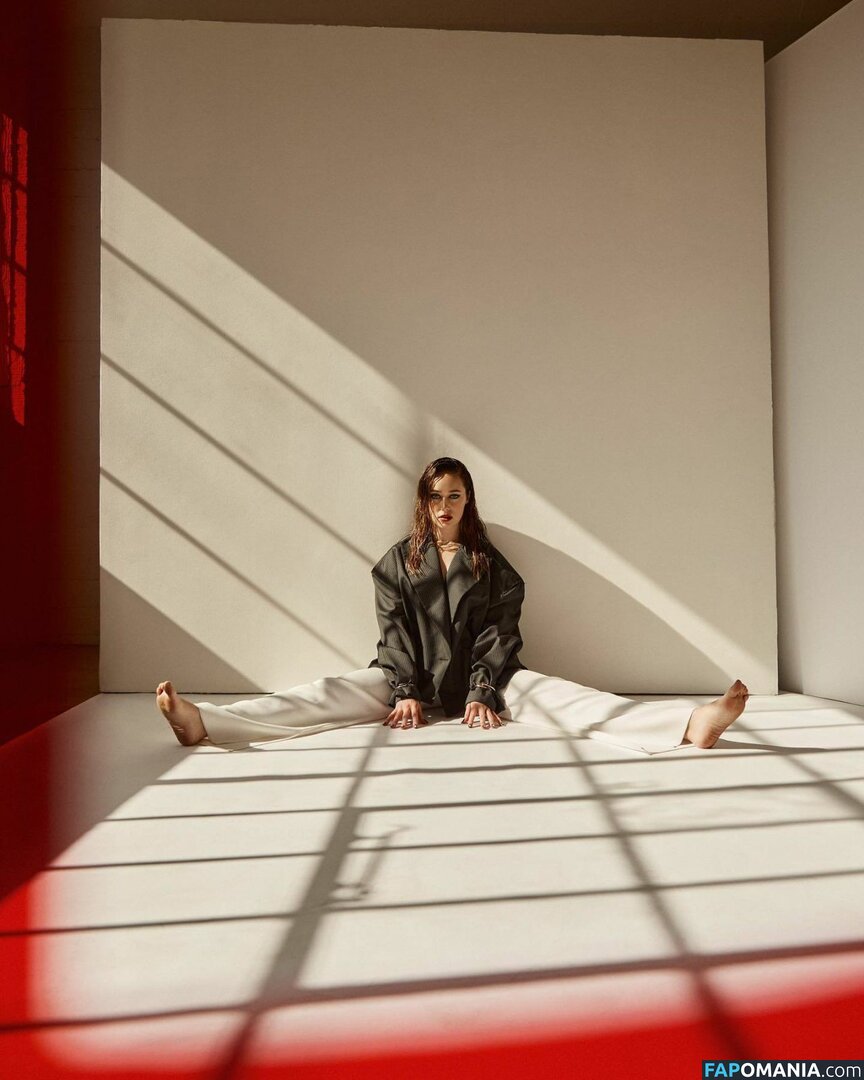 Alycia Debnam Carey / DebnamCarey / alyciajasmin Nu OnlyFans  Photo fuitée #3