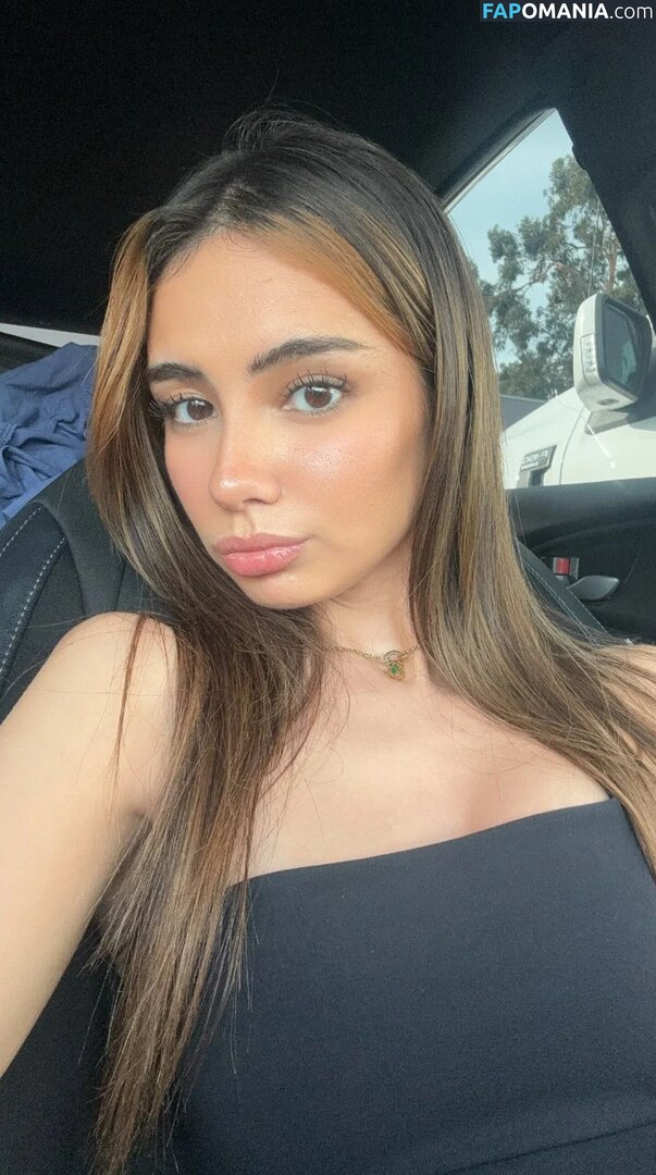 alyssa.sanchez / lousyfaerie Nu OnlyFans  Photo fuitée #1