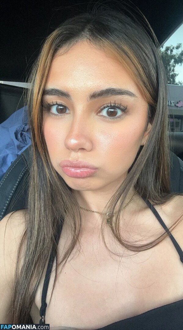 alyssa.sanchez / lousyfaerie Nu OnlyFans  Photo fuitée #3