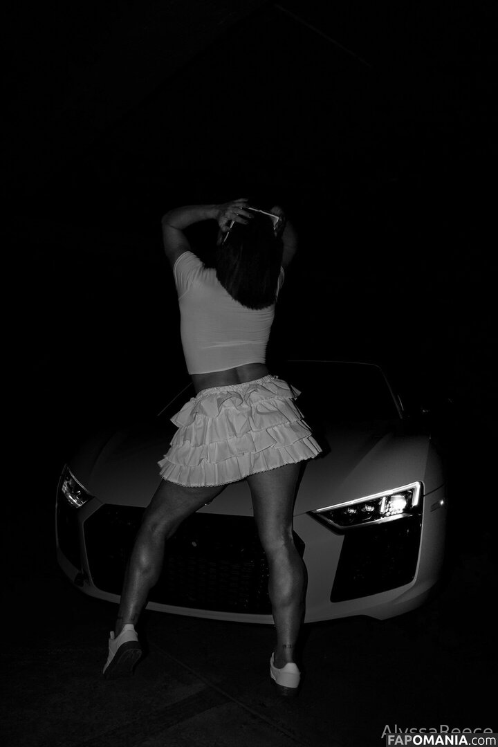 alyssareece Nu OnlyFans  Photo fuitée #17