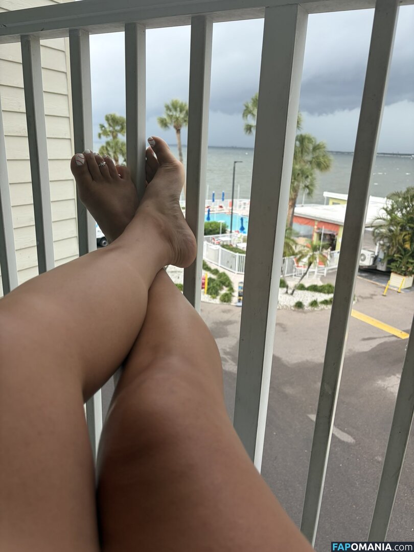 Alyssiapaige25 / MissLyss / alyssapaige25 / https: / misslyss89 Nu OnlyFans  Photo fuitée #6