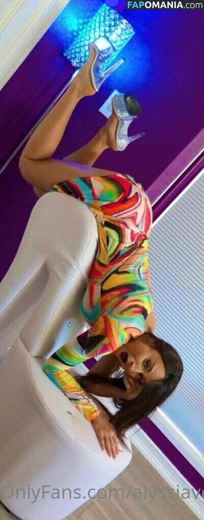alyssiavera / verafiedxo Nu OnlyFans  Photo fuitée #21