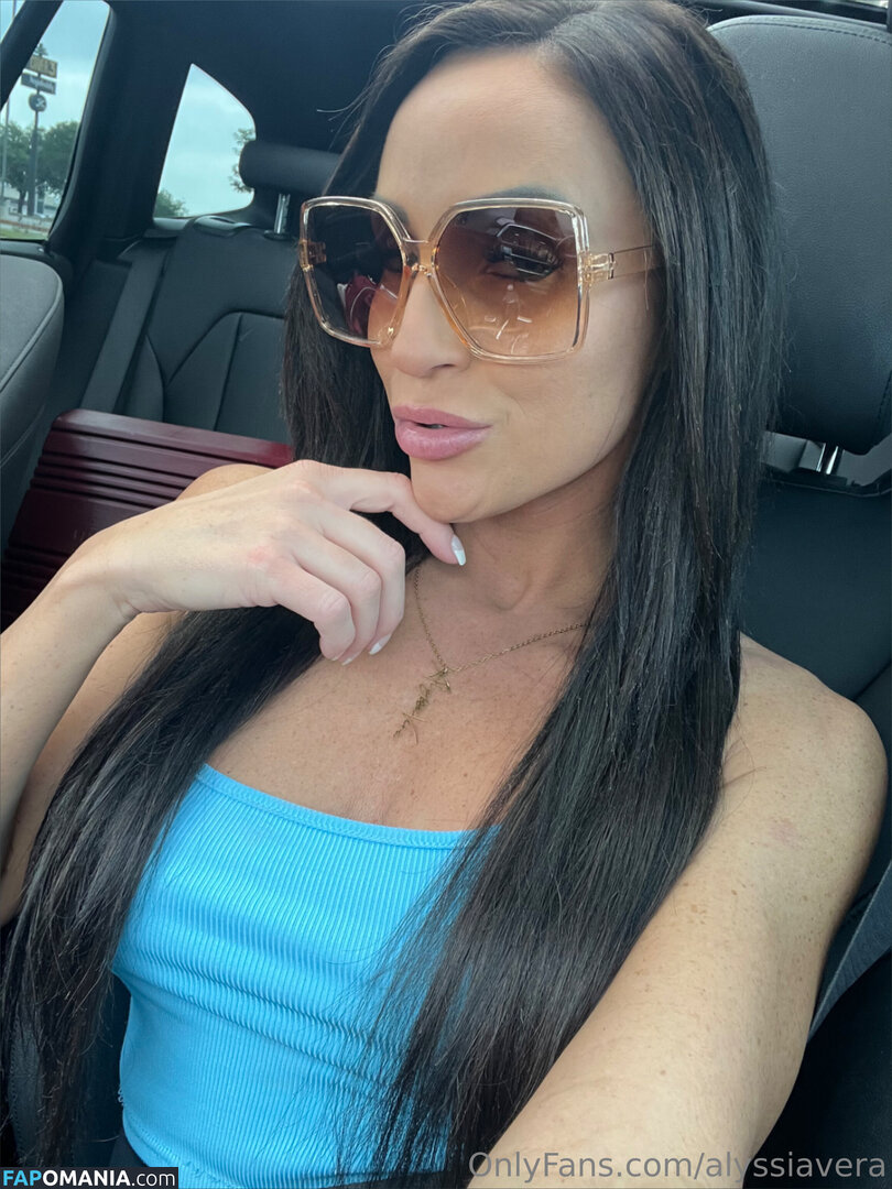 alyssiavera / verafiedxo Nu OnlyFans  Photo fuitée #207