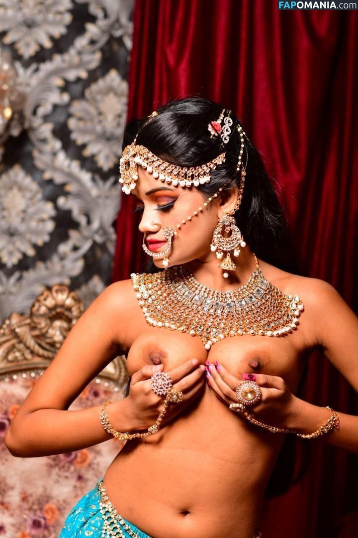 Amaira Roy / Rose Roy / rose_mary_official2023 Nu OnlyFans  Photo fuitée #14