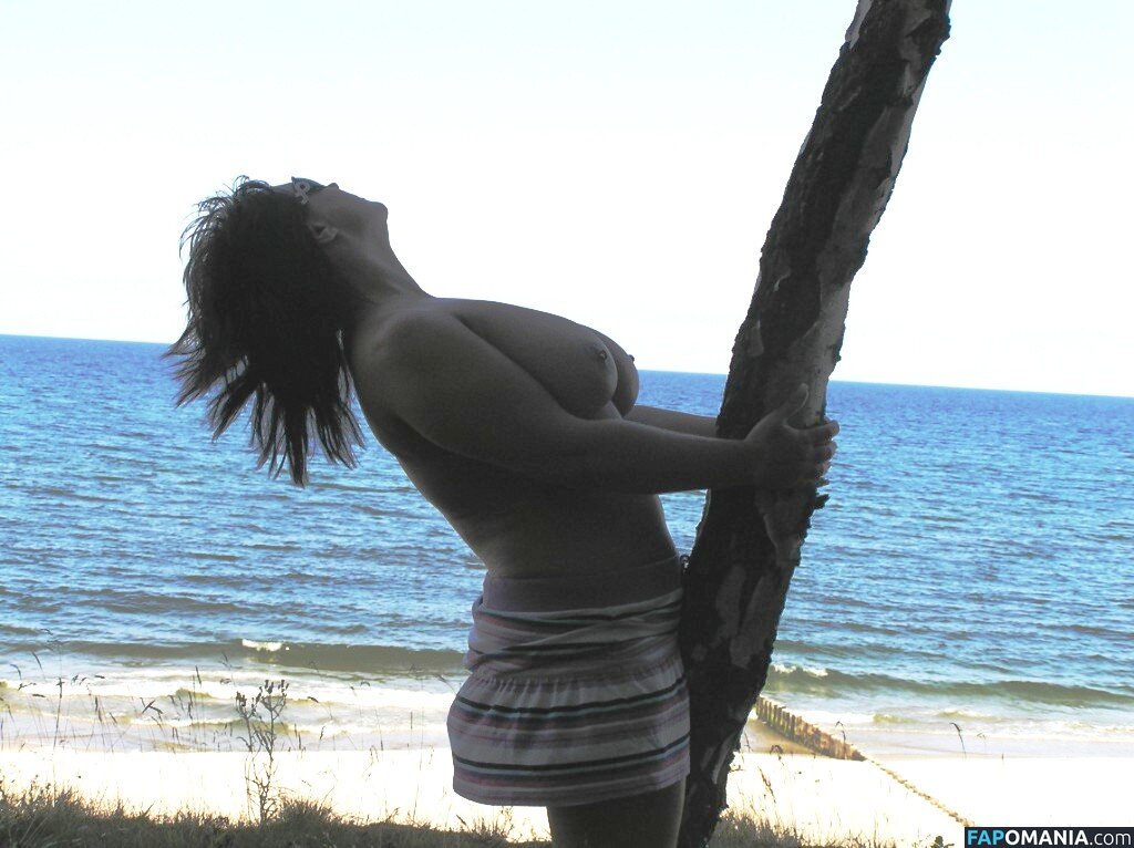Amateur Girls / Mix / amateurchix / https: / mixedgirls Nu OnlyFans  Photo fuitée #31