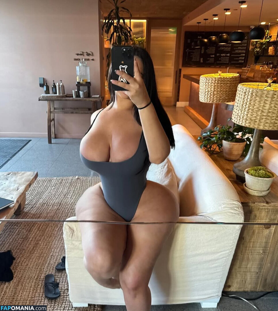 Ambernyy / amburnee Nu OnlyFans  Photo fuitée #8