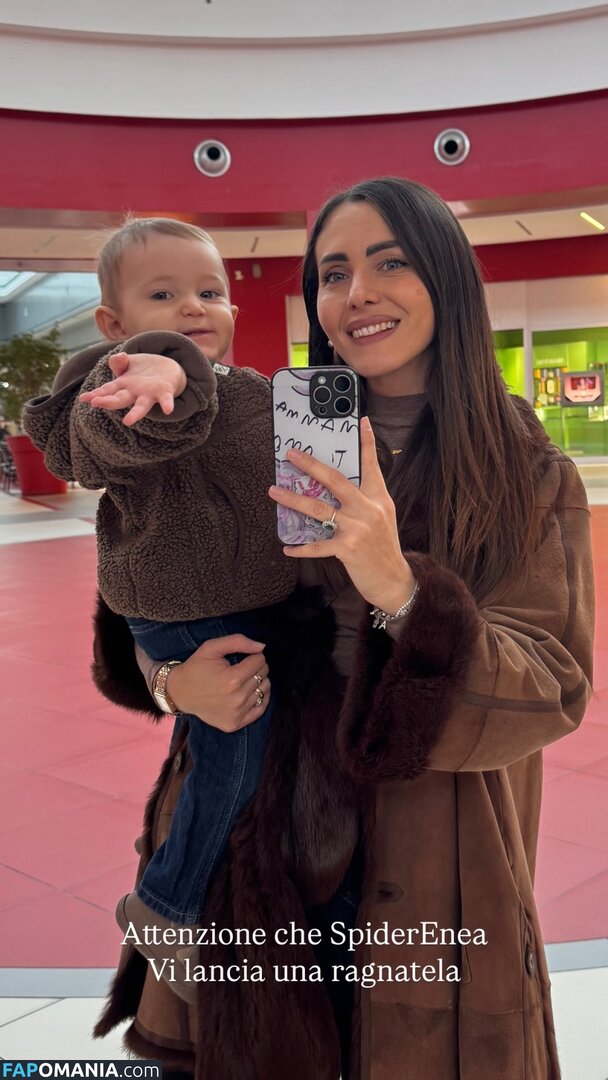 Ambra Ronconi / ab_ambra / https: Nu OnlyFans  Photo fuitée #2