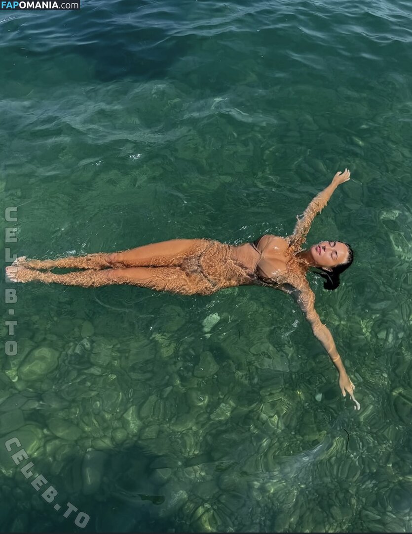 Am.e.lie / Amelie Manzoli Nu OnlyFans  Photo fuitée #257