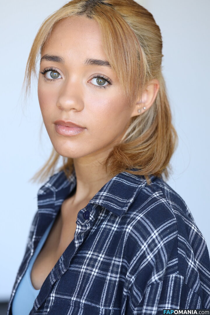 Amirah J Nu OnlyFans  Photo fuitée #5