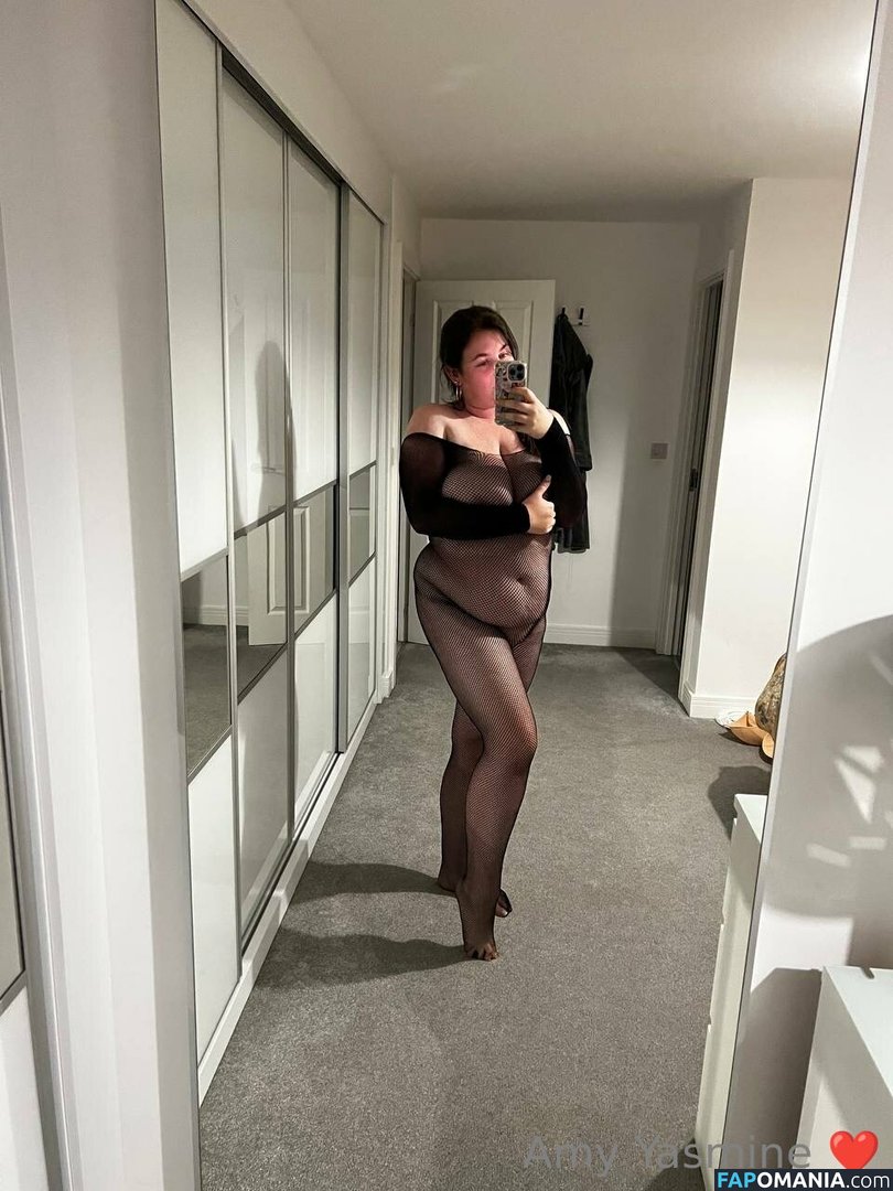 amy-yasmine / amyyasmine_ Nu OnlyFans  Photo fuitée #80