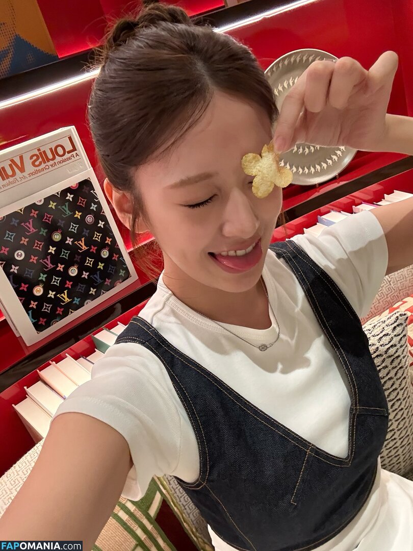 An IVE / An Yujin 안유진 | / _yujin_an Nu OnlyFans  Photo fuitée #5