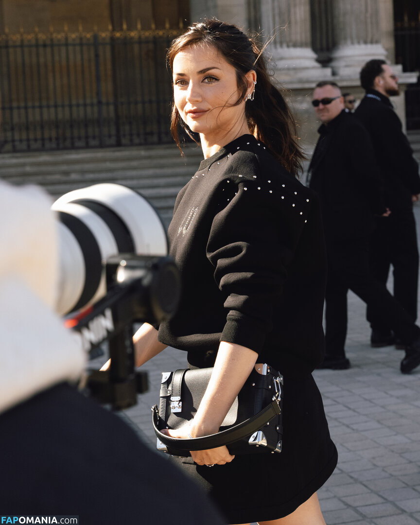 Ana De Armas / ana_d_armas / anadearmas / anadearmasdaily / https: Nu OnlyFans  Photo fuitée #1329