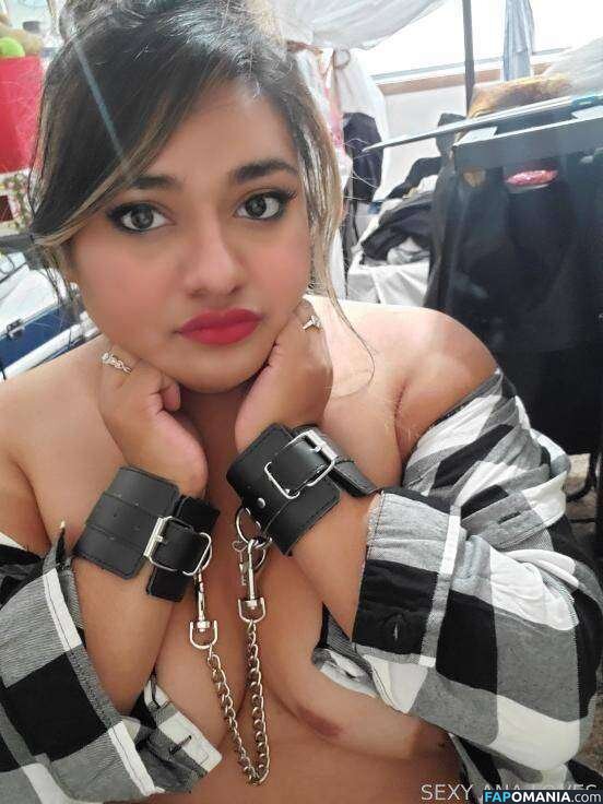 Anangel3534 / anangel35342 Nu OnlyFans  Photo fuitée #18