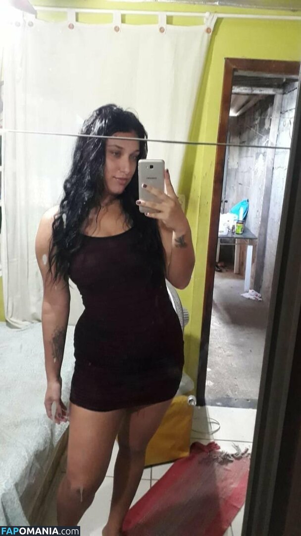 Anathalia Cristina / anaa_ber / christinacastalia / criissaraivaa Nu OnlyFans  Photo fuitée #22