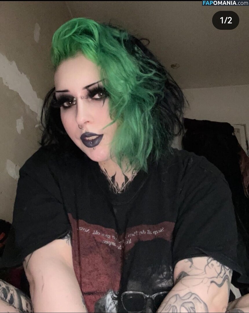 angel_bitxh / angelbitxh_ Nu OnlyFans  Photo fuitée #1