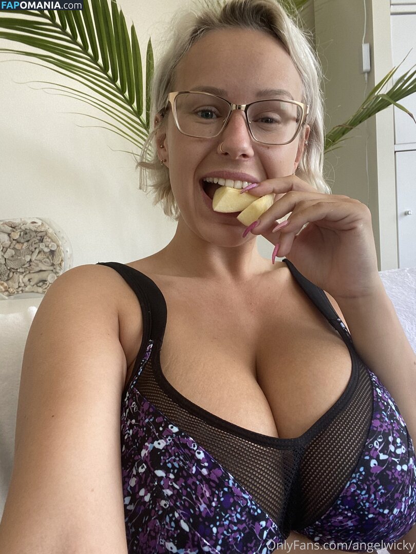 Angel Wicky / angel_wicky_ii / angelwicky / angelwickyofficial Nu OnlyFans  Photo fuitée #132