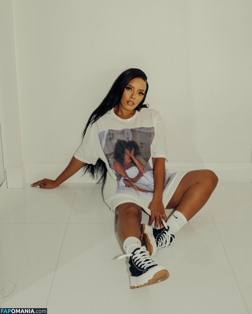 Angela Simmons / angelasimmons Nu OnlyFans  Photo fuitée #51