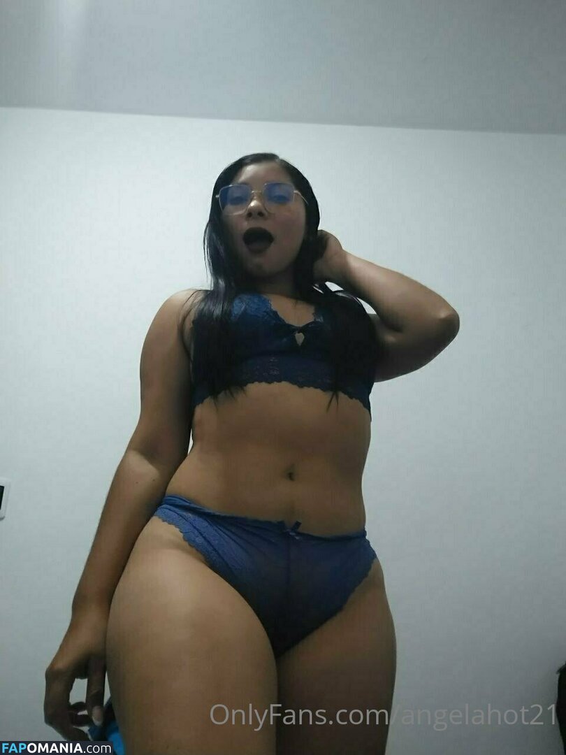 angelahot21 / lilhunee21 Nu OnlyFans  Photo fuitée #25