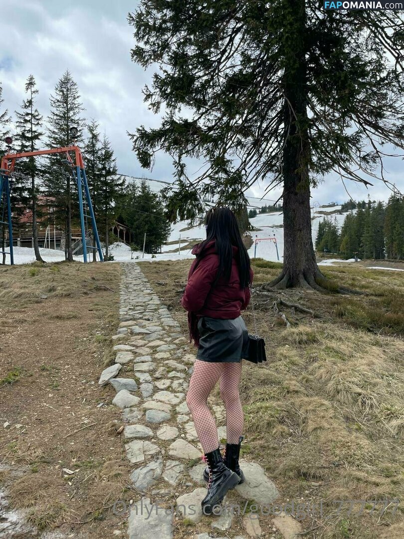 angelina_crystal / angelina_crystal_ Nu OnlyFans  Photo fuitée #18