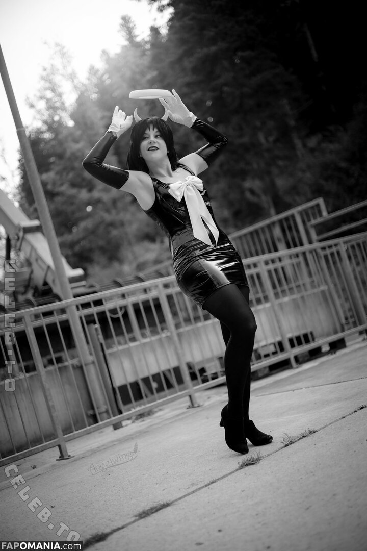 Angelwings_Cos Nu OnlyFans  Photo fuitée #6