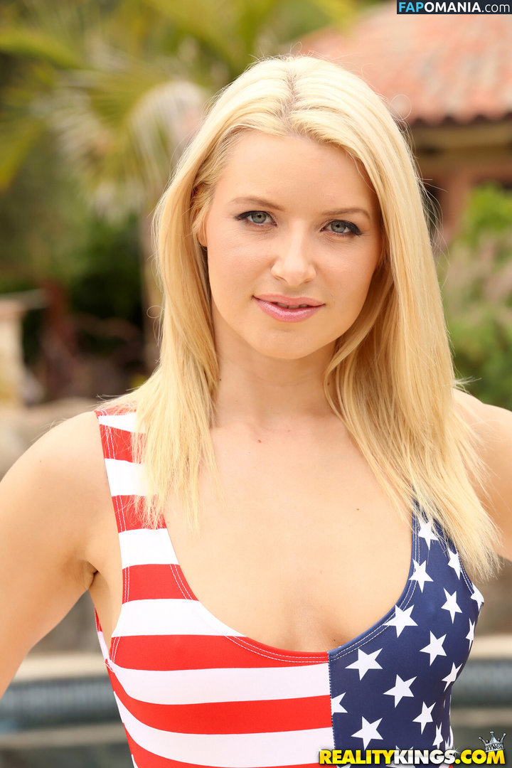 Anikka Albrite / alotofbritebooty / anikkaalbrite Nu OnlyFans  Photo fuitée #4