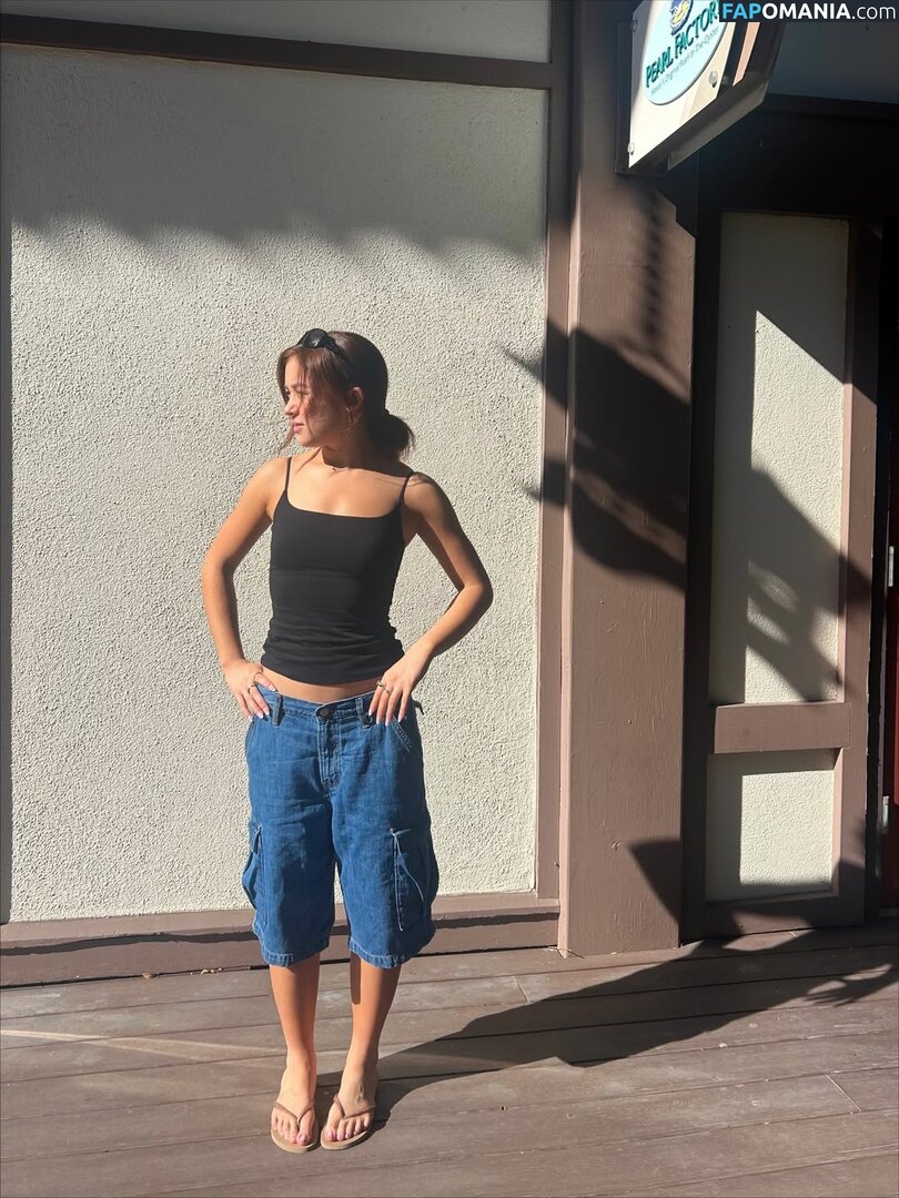 Anna Cathcart / annacathcart Nu OnlyFans  Photo fuitée #1