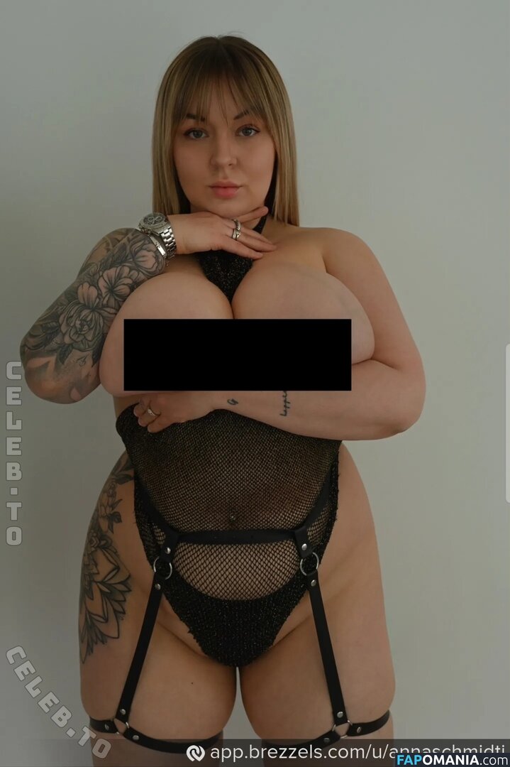Anna Schmidt / annaschmidti Nu OnlyFans  Photo fuitée #29