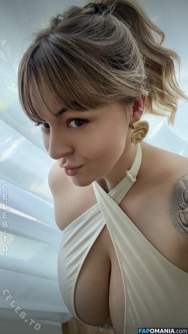 Anna Schmidt / annaschmidti Nu OnlyFans  Photo fuitée #52