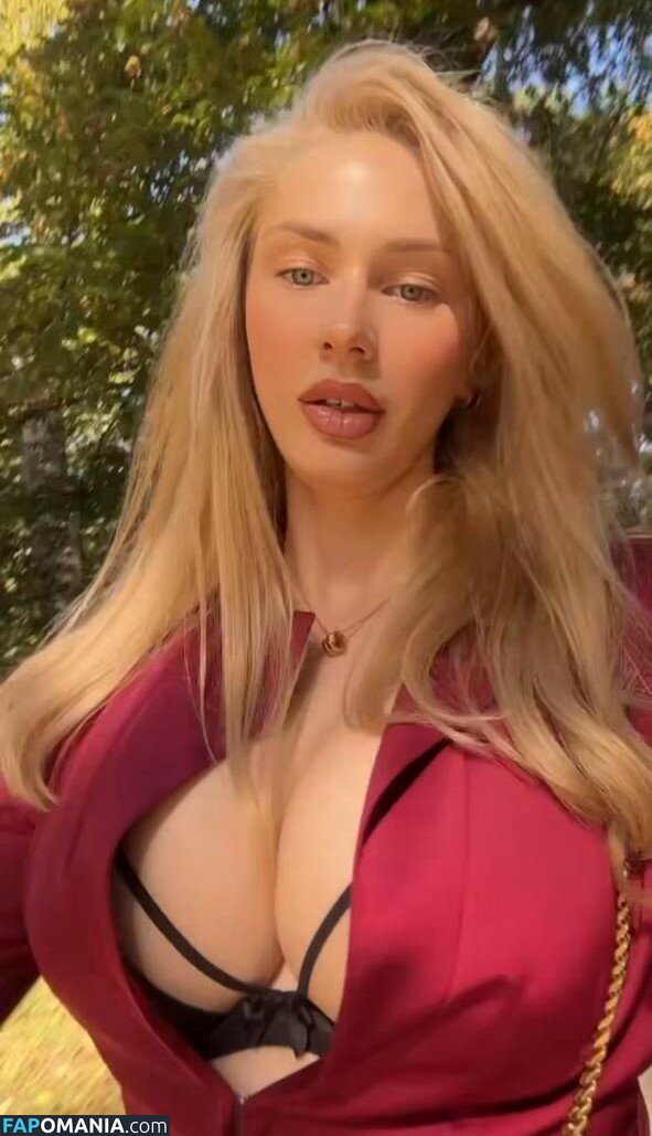 Anna Zubkova / mademoiselle.anna Nu OnlyFans  Photo fuitée #25