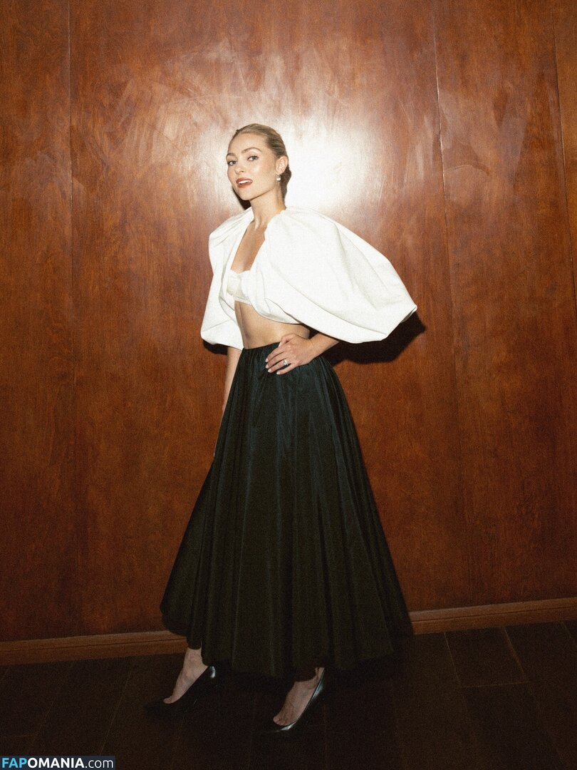 AnnaSophia Robb / annasophiarobb Nu OnlyFans  Photo fuitée #421