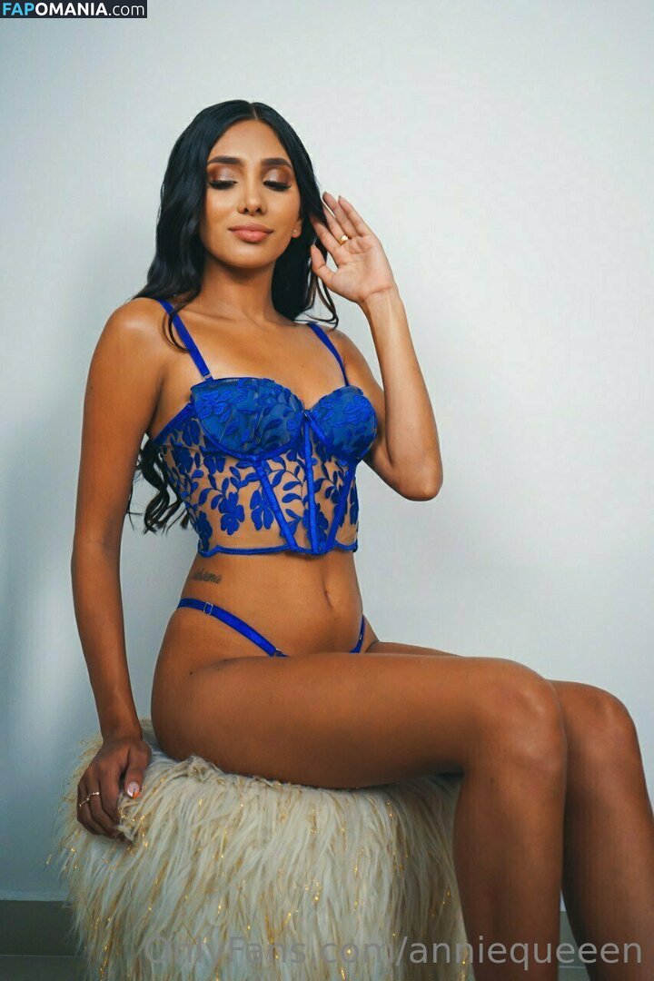 anniequeeen Nu OnlyFans  Photo fuitée #17