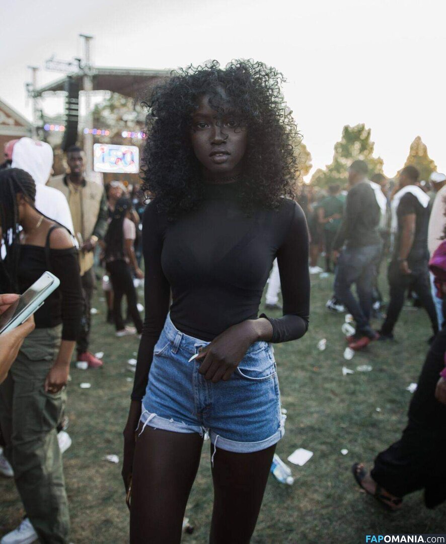 Anok Yai / anokyai Nu OnlyFans  Photo fuitée #1