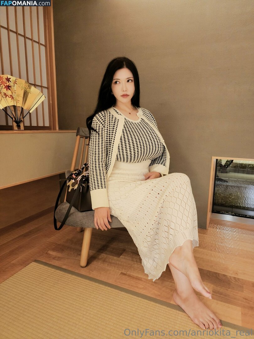 Anri Okita / AnriOkita_real / anri_okita Nu OnlyFans  Photo fuitée #1277