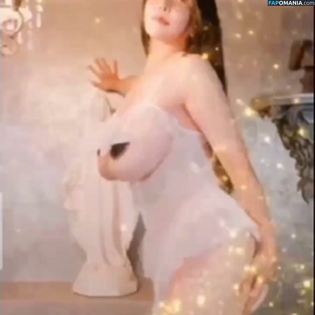 Anri Okita / AnriOkita_real / anri_okita Nu OnlyFans  Photo fuitée #2413