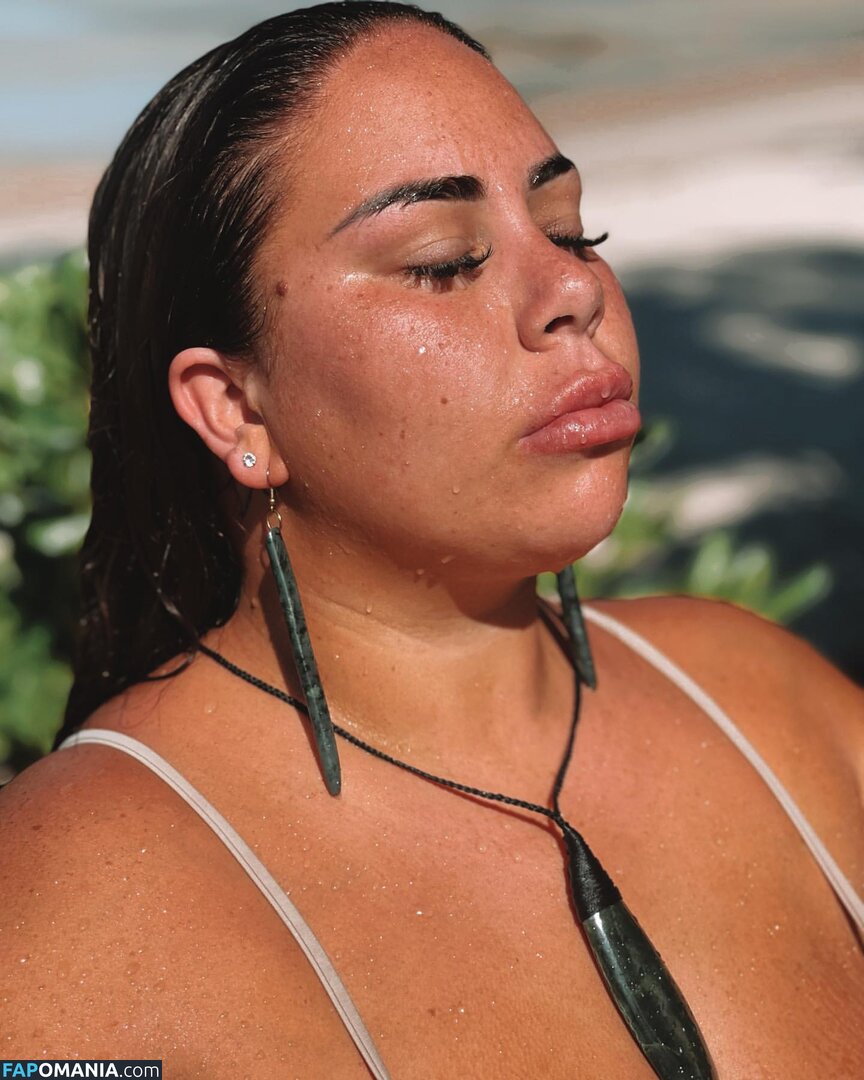 Antonia Waerea-Adams Nu OnlyFans  Photo fuitée #9