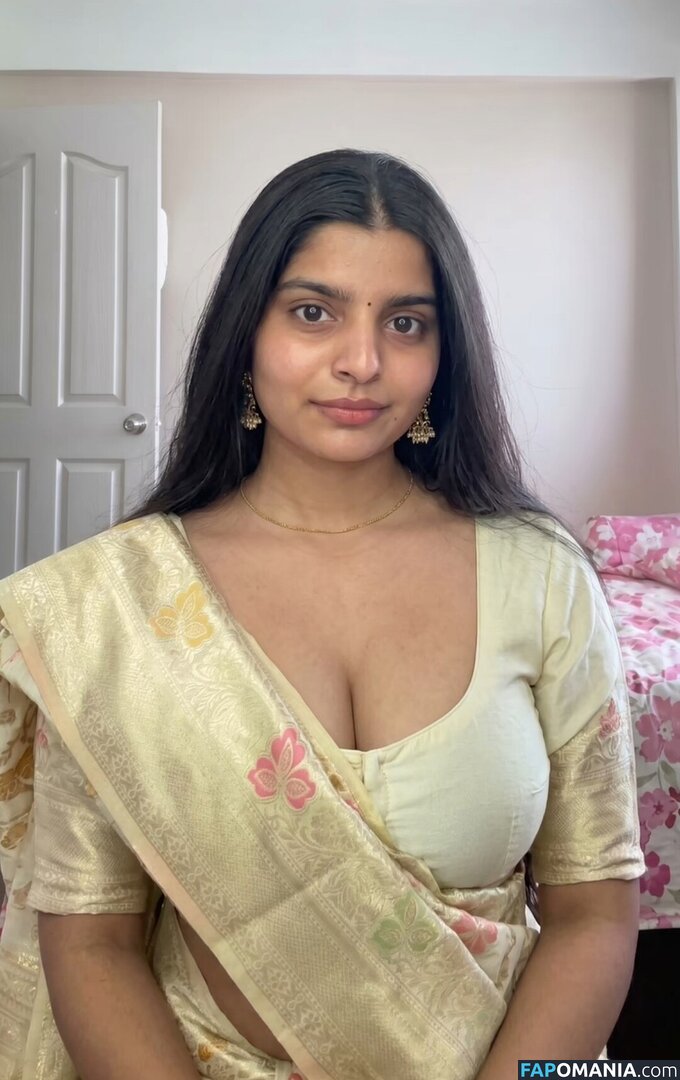 _anushkadiariess_ / https: Nu OnlyFans  Photo fuitée #2