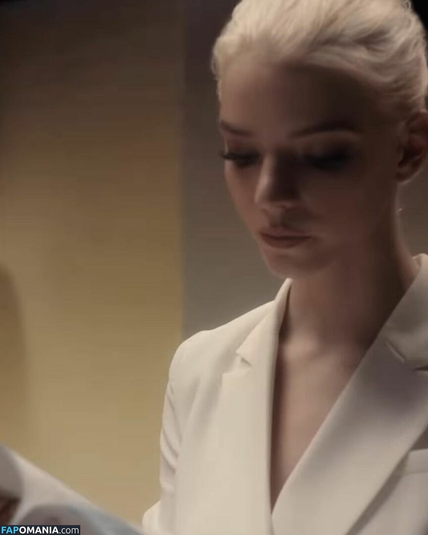 Anya Taylor-Joy / anyataylorjoy / taylorjoyvip Nu OnlyFans  Photo fuitée #414
