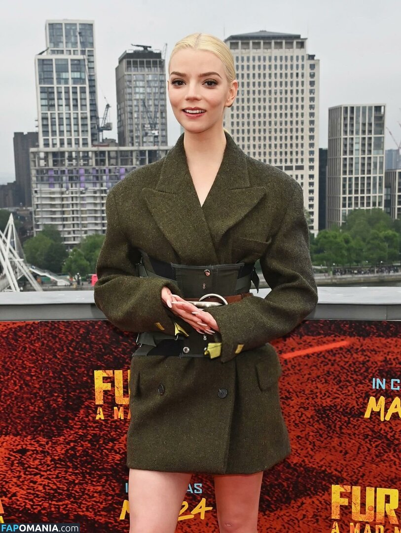 Anya Taylor-Joy / anyataylorjoy / taylorjoyvip Nu OnlyFans  Photo fuitée #1286