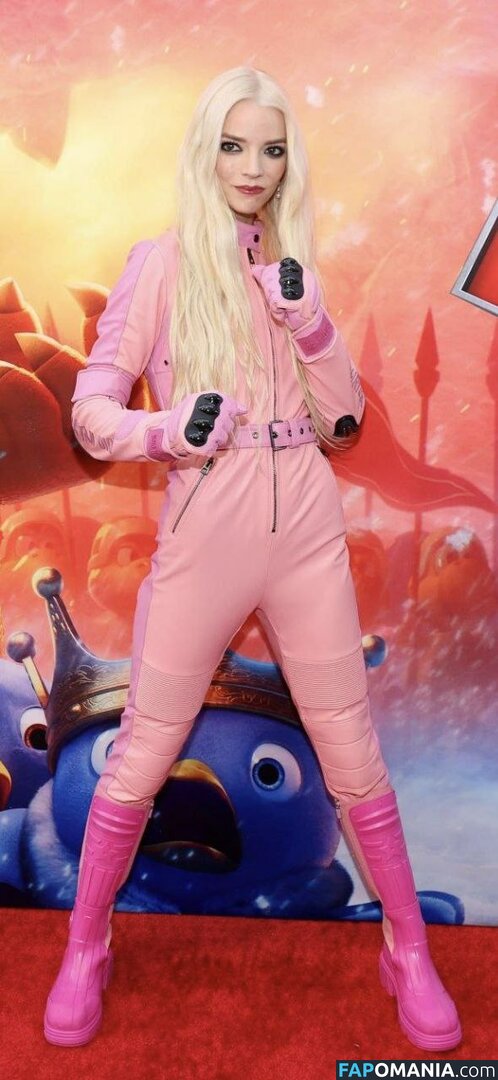 Anya Taylor-Joy / anyataylorjoy / taylorjoyvip Nu OnlyFans  Photo fuitée #1525