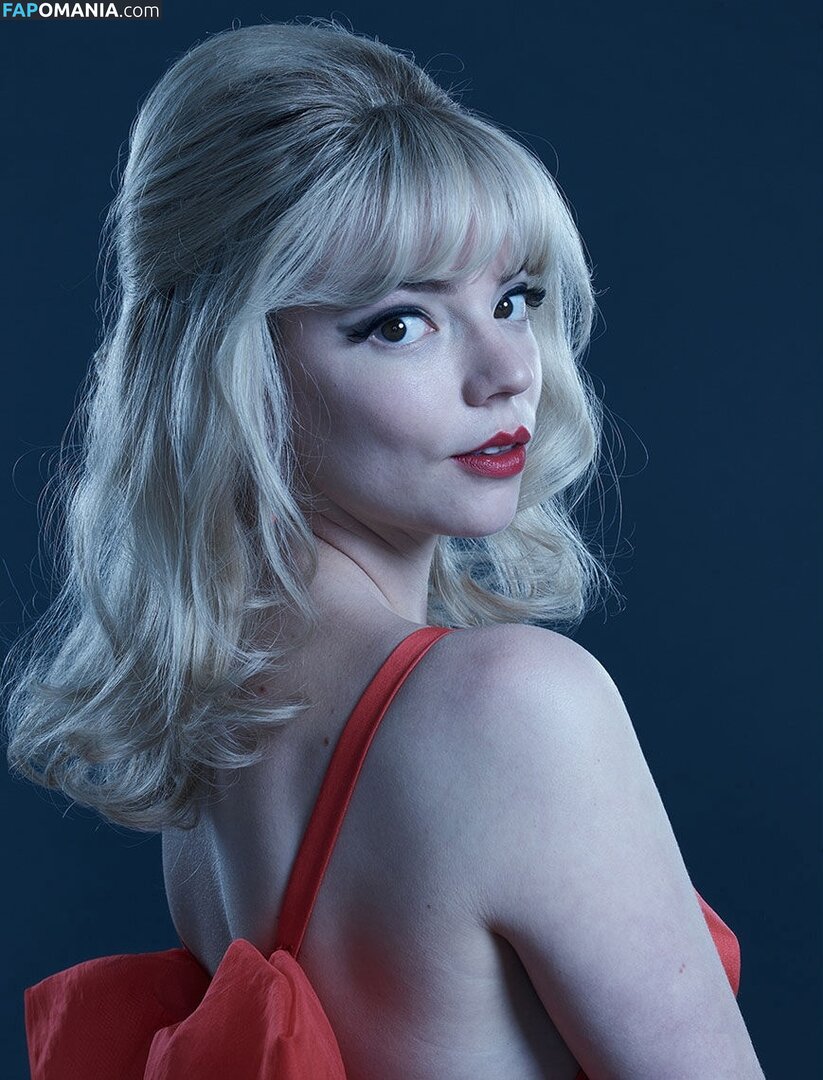 Anya Taylor-Joy / anyataylorjoy / taylorjoyvip Nu OnlyFans  Photo fuitée #2081