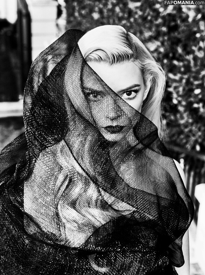Anya Taylor-Joy / anyataylorjoy / taylorjoyvip Nu OnlyFans  Photo fuitée #2128