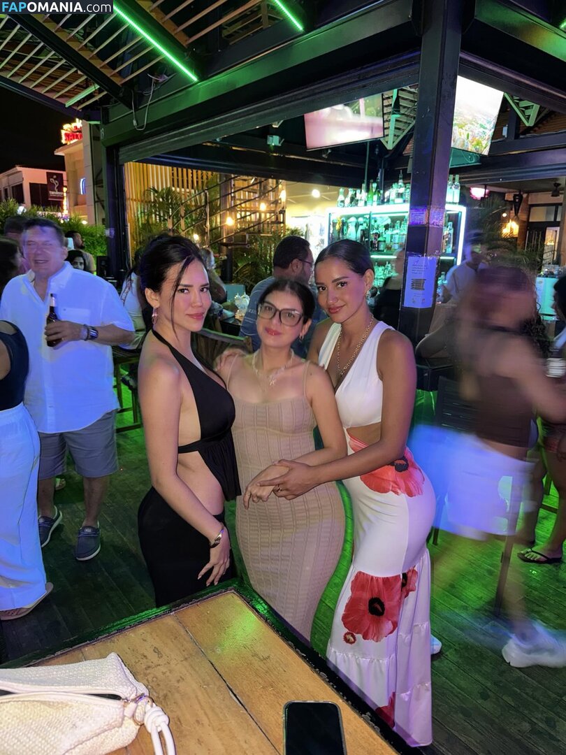 Anyelina Zarria Saico / anyelinaz / anyelinazarria Nu OnlyFans  Photo fuitée #22